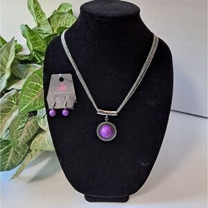 Paparazzi Gypsy Gulf Frame Necklace with Earrings Purple Silver